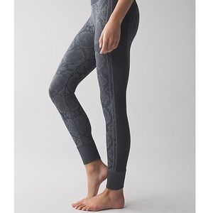 Lululemon Ebb to Street Pant